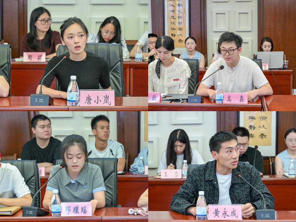 学生代表发言.jpg
